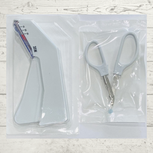 Load image into Gallery viewer, dogsRtreed SKIN STAPLER - SINGLE USE - 35 W DISPOSABLE